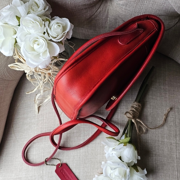 Vintage Coach Lindsay Crossbody Shoulder Bag 9888 (Red!) - Picture 3 of 15